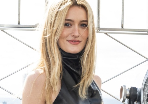 Nie jest spektakularny. A i tak wszyscy za nim szaleją. Na czym polega fenomen Bessette blonde?