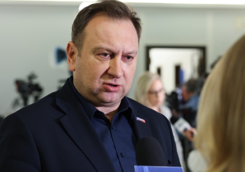 Poseł starł się z reporterem TV Republika. 