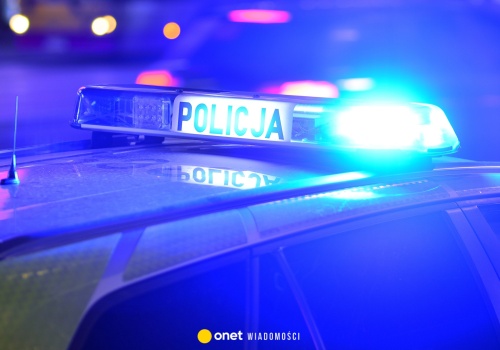 Pościg i zderzenie z radiowozem. Akcja policji na Ursynowie, trwa obława