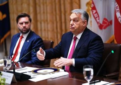 Vance komentuje porażkę Orbana. 