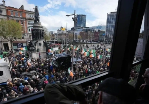 Droga benzyna podpaliła „zielony” kraj. Tydzień protestów, rządowe represje nieskuteczne