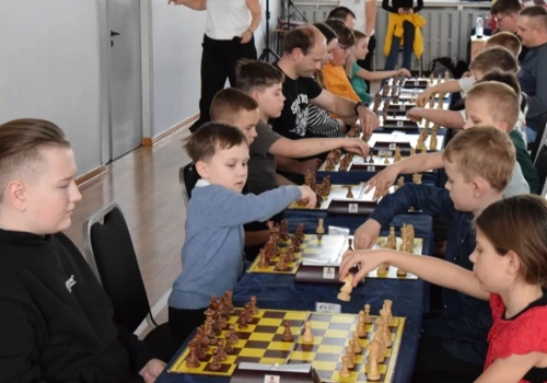 Szachowa niedziela w Ciechanowcu. Poznaliśmy zwycięzców XVIII Otwartego Turnieju Szachowego im. Czesława Burdziuka