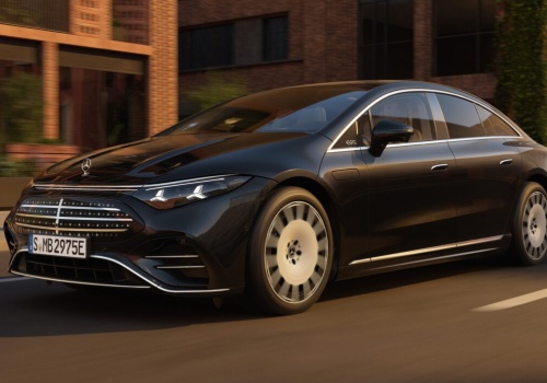 Nowy Mercedes EQS: tańszy, nadal obły, z architekturą 800 V, zasięgiem do 926 jednostek WLTP i baterią ~130 (122) kWh