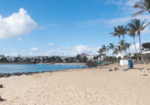 Napadali na turystów na Lanzarote. Nastolatkowie byli uzbrojeni w noże