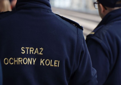 Kradzież w Biedronce na Dworcu Głównym. Interweniowały służby