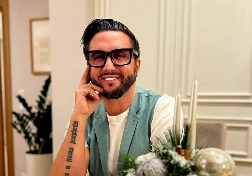 Andre i legenda kabaretu razem. Zdjęcie podbija internet