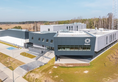 Komenda policji zaskakuje nietuzinkową bryłą