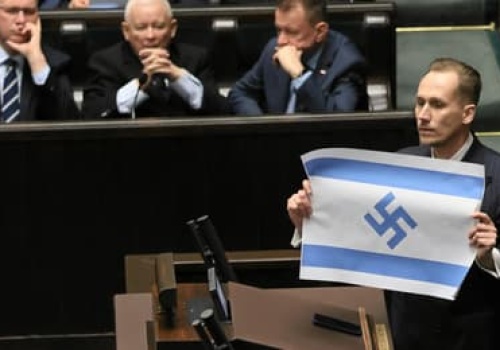 Poseł Konfederacji sprofanował w Sejmie flagę Izraela