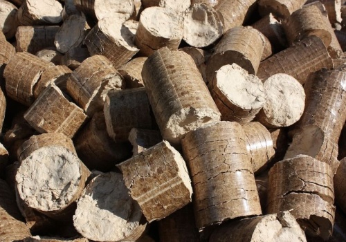 ANSES ostrzega przed ryzykiem zatrucia przy składowaniu pelletu