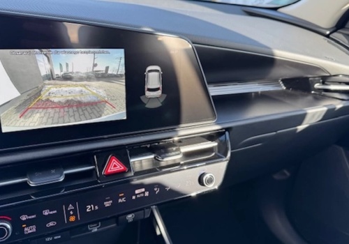 Niezawodna jak Toyota, a kosztuje tyle co benzynowa Omoda 5. Hybrydowa Kia za 107 900 zł to obecnie jeden z najbardziej rozsądnych SUV-ów na rynku