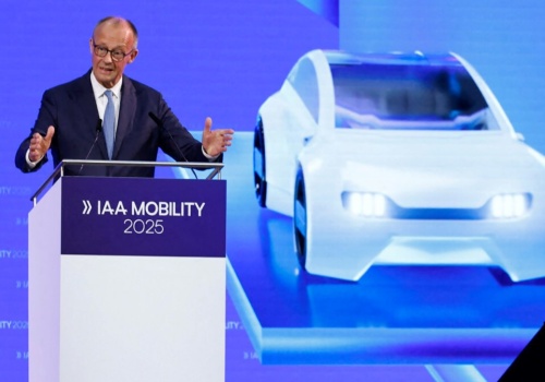 Co dalej z zakazem rejestracji samochodów spalinowych? Niemcy stawiają opór