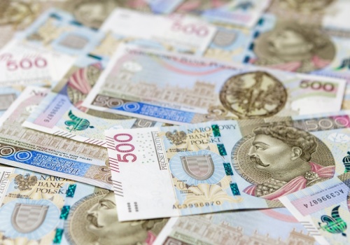 Wpływy z PIT poniżej zera. Ministerstwo Finansów tłumaczy przyczyny