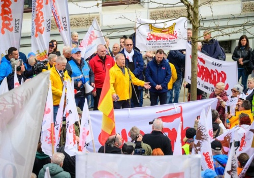 Protest Solidarności w Łodzi. Związkowcy sprzeciwiają się rosnącym kosztom życia
