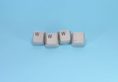 Fikcja banerów prywatności. Giganci ignorują nasze wybory w sieci