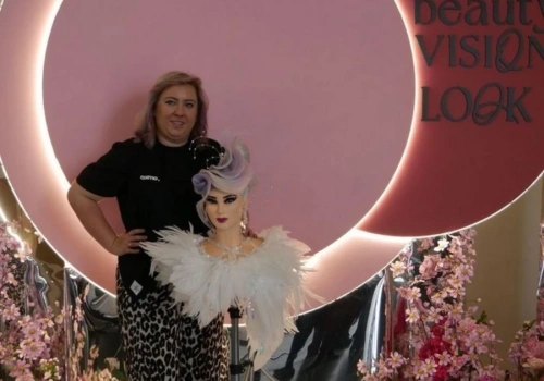 We fryzurach ślubnych nie ma sobie równych. Monika Bierska zdobyła kolejne mistrzostwo Polski