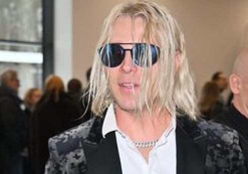 Skolim uderza w część artystów. 