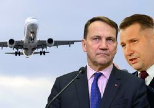 Sikorski ripostuje po słowach Czarnka. 