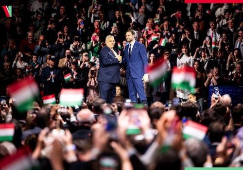 Chińska kolonizacja w sercu Europy. Polityczny rachunek rządów Orbána