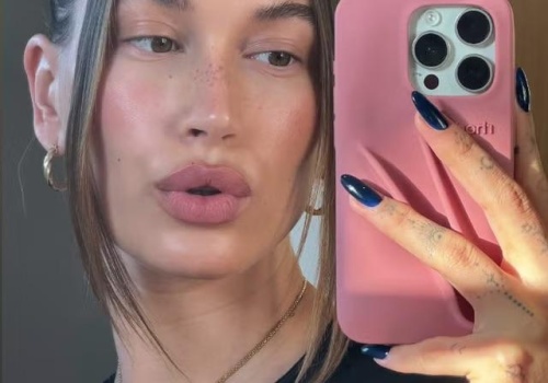 Ten krem z retinolem w tydzień wzmacnia łuszczące się paznokcie. Poleca go manikurzystka Hailey Bieber