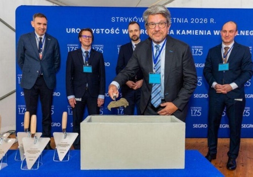 Potężna fabryka powstanie w Strykowie pod Łodzią. Tysiące ludzi dostanie pracę