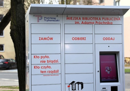 Piotrków. Książkomaty za blisko 200 tys. zł. Wygoda kosztuje, pytanie czy proporcjonalnie
