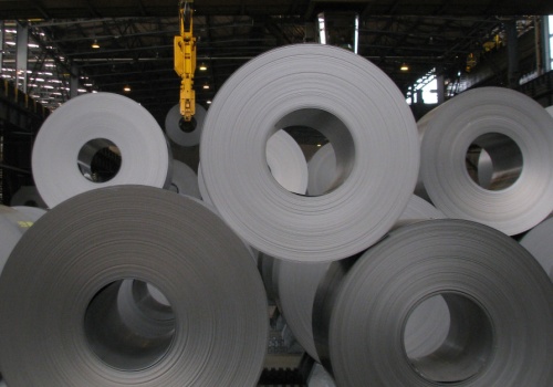 Producenci z Azji dane do raportów biorą z sufitu. Importerzy stali mogą się boleśnie naciąć