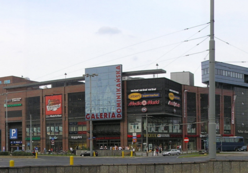 Kolejna tragedia we Wrocławiu. Mężczyzna spadł z dachu Galerii Dominikańskiej