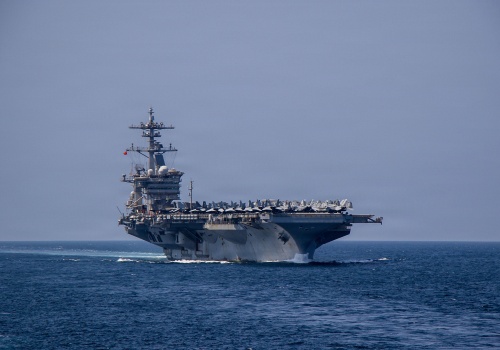 Dowództwo amerykańskie podkreśla blokadę statków z i do Iranu. Kolejne mają zawracać na polecenie sił USA