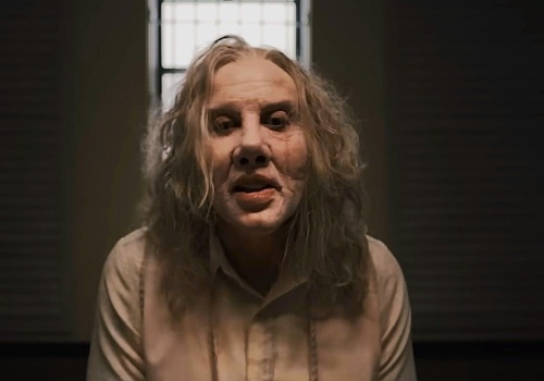 Nicolas Cage znowu nałoży tonę makijażu. Longlegs powróci w kolejnym Kodzie zła