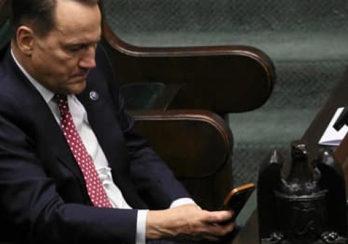 Dziwna tolerancja wobec ambasadora USA. A może szefowi MSZ popsuła się apka X?