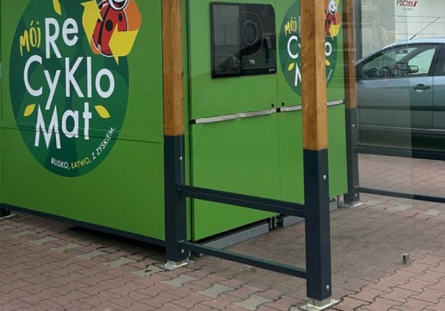 System kaucyjny pół roku później: ekohit czy męczące utrudnienie? Polacy wydali wyrok