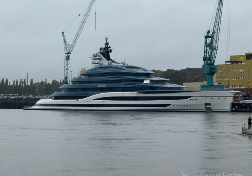 Lürssen przekazał 134-metrowy superjacht Deep Blue. Jednostka zmierza do Wielkiej Brytanii