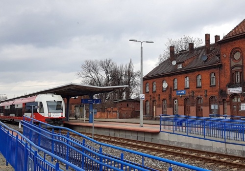 Całbecki: Przetargi w Kujawsko-Pomorskiem przyniosły poprawę standardu kolei