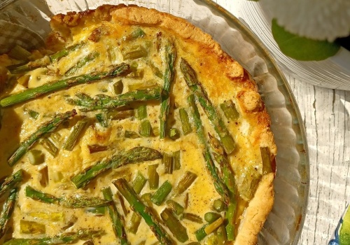 Wiosenna tarta, która zawsze się udaje. Prosta i sezonowa