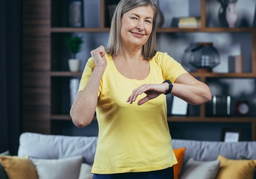 Zmień podejście do spoczynku. Dwuminutowy ruch dla leniwych zaskoczy efektami