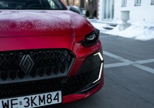 Renault szykuje zwolnienia. Nawet 20 proc. inżynierów straci pracę