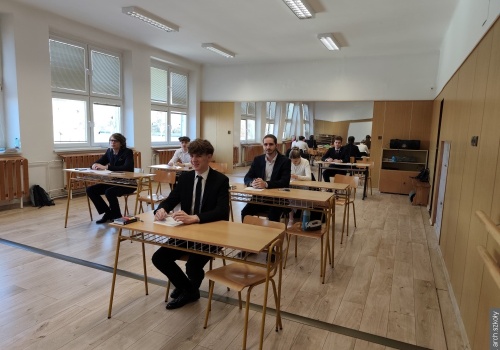Od polskiego po egzaminy zawodowe. Matura w Handlówce to maraton