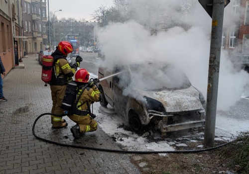Pożar auta przy ul. Barbary w Katowicach