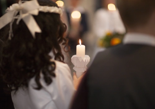 Skarbówka domaga się podatku za prezenty, które dzieci dostają na komunię! To prawdziwa pułapka