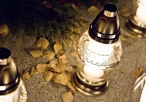 Wzrosła liczba ofiar tragicznego karambolu w Łomiankach