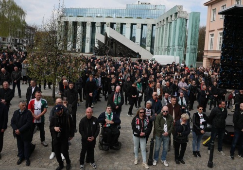 Tłumy żegnają Jacka Magierę. 