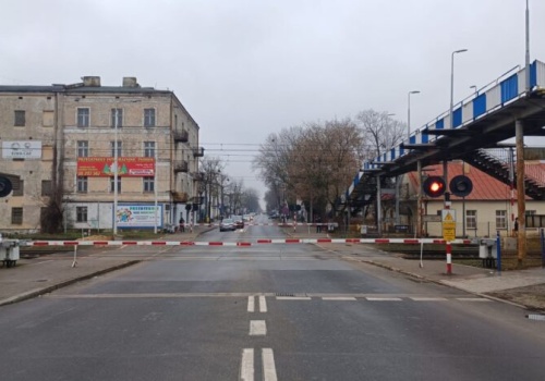 Zamknięty przejazd kolejowy na ul. Słowackiego