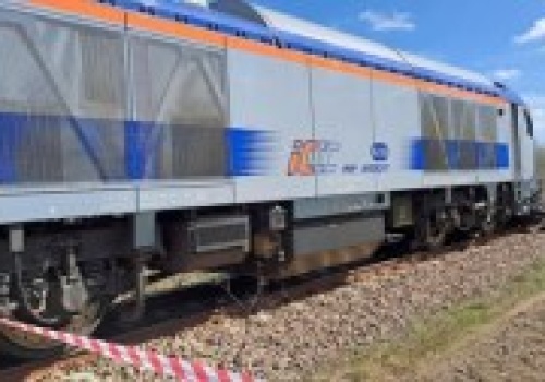Tragedia na torach. 77-latek wjechał pod pociąg