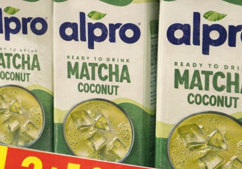 Matcha w natarciu. Nowość na promocji w Biedronce