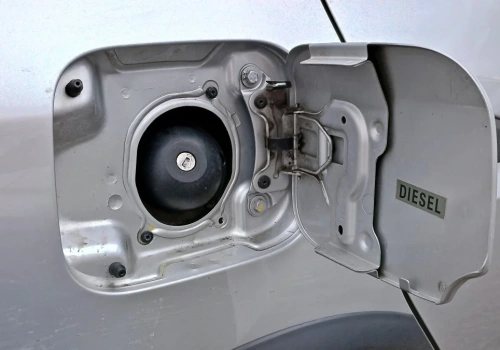 Tyle zapłacimy za paliwo w piątek 17 kwietnia. Znamy nowe ceny maksymalne