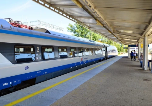 Tragedia z udziałem pociągu PKP Intercity. Jedna osoba nie żyje