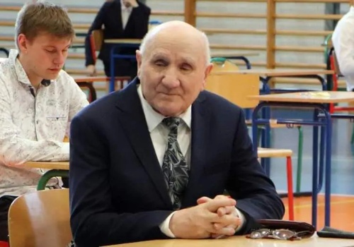 Matura 2026 tuż, tuż. Najstarszy maturzysta w Polsce znów podejdzie do egzaminu
