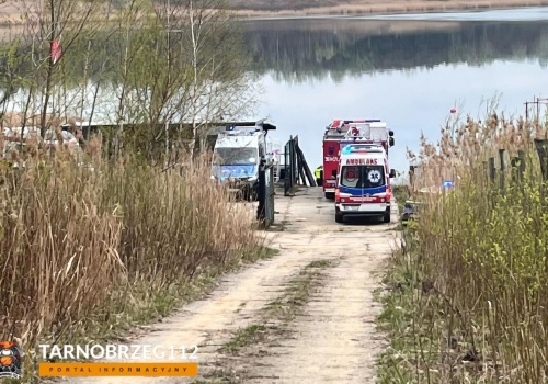 Tragedia pod wodą. 60-latka nurkowała w jeziorze, jej życia nie udało się uratować