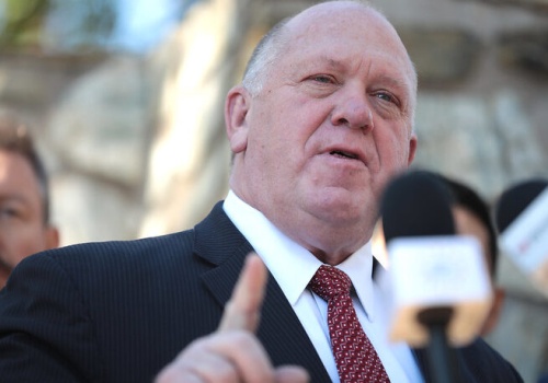 „Car granicy” odpowiada biskupom: Kontrola migrantów ratuje życie, chroni kobiety