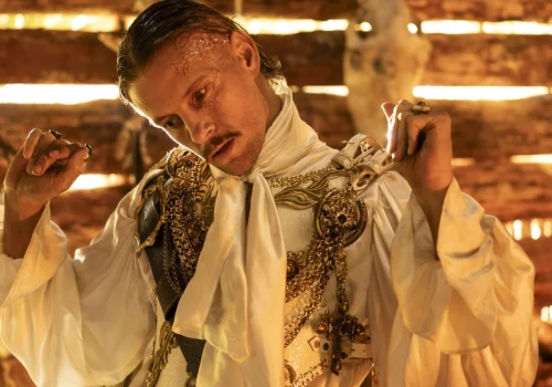 „Janosik z Tarzanem naoglądali się Bollywood”. Wymęczył widzów w kinach, trafił do sieci